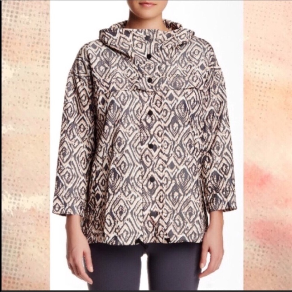 NEW with tags NYDJ Printed Crop Trench Coat